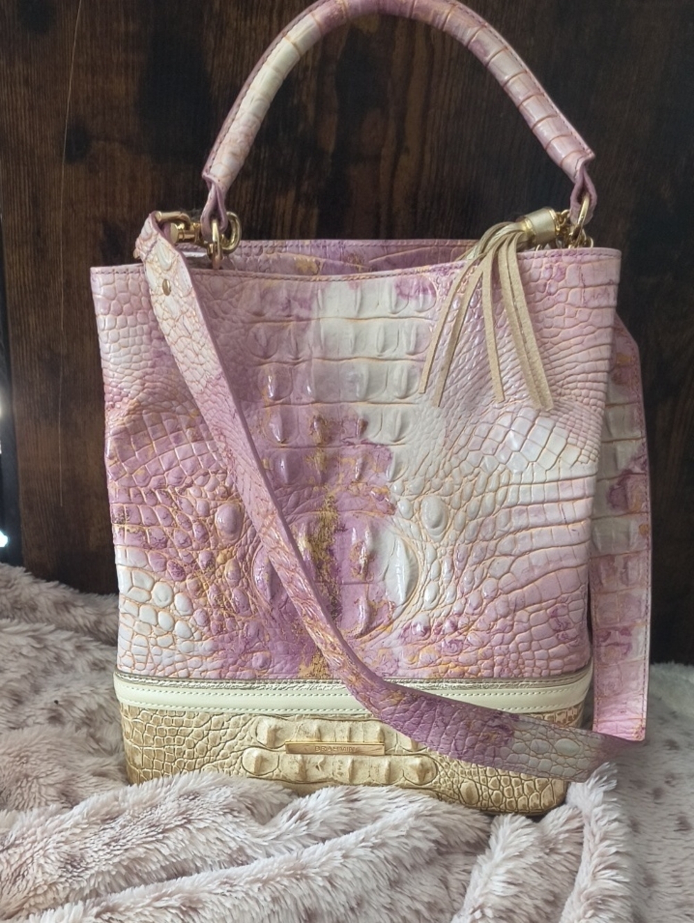Pink Croc-Embossed Leather Tote Bag with Gold Accent